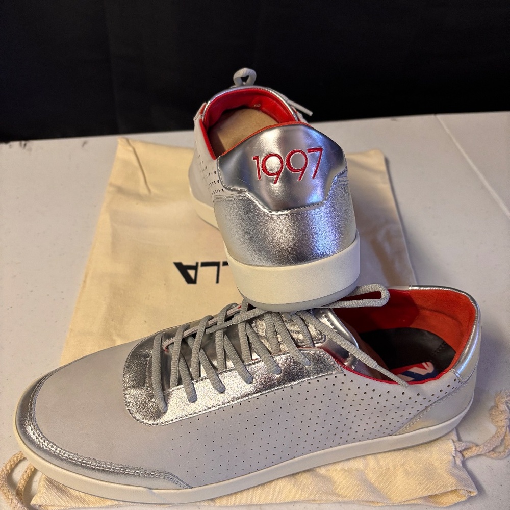 New mens size 14 Novella fashion sneakers